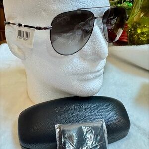✅ New “Salvatore Ferragamo” 58mm Aviator
Sunglasses